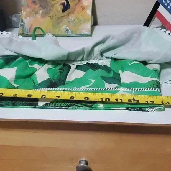 ☆☆☆Tropical leaf crop top - Picture 3 of 5